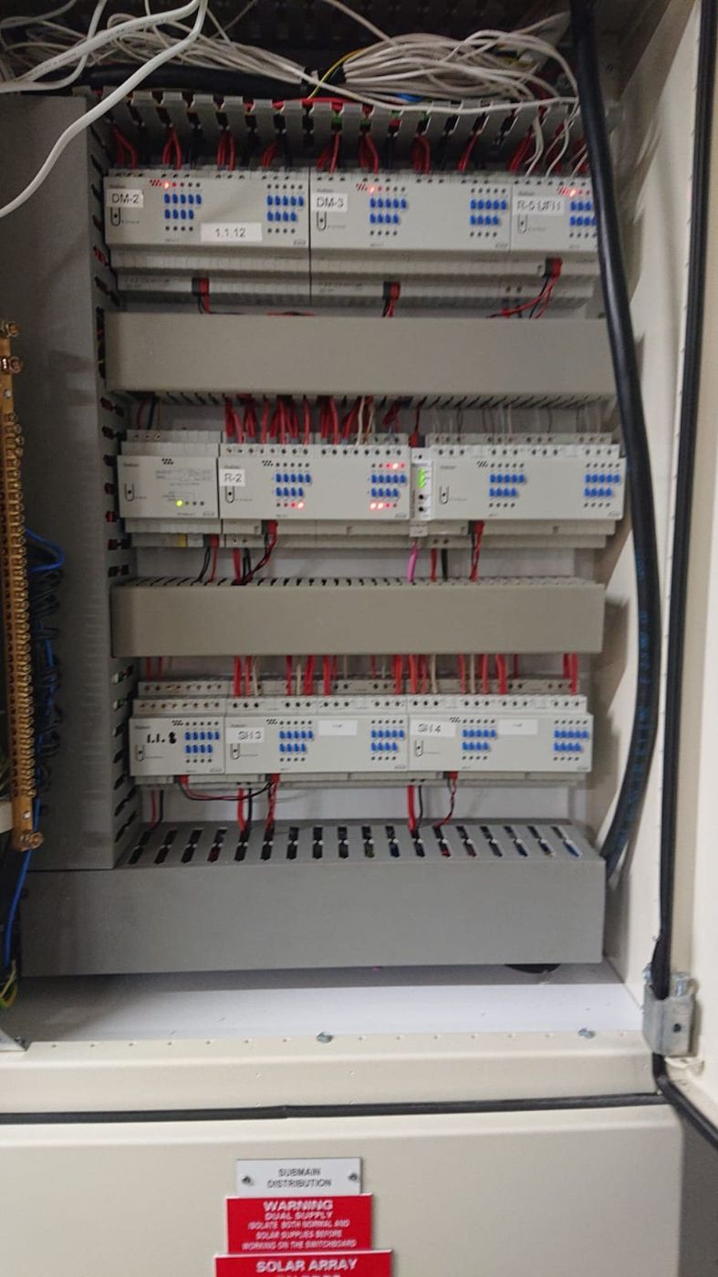 KNX switchboard with dimmer, relay and blind actuators